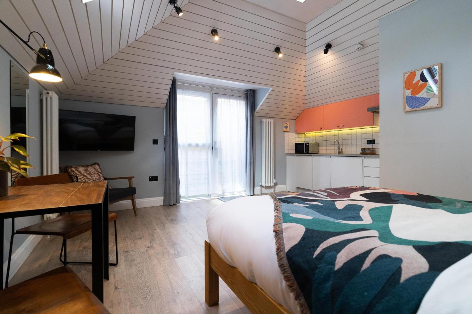 รูม 2 แฮมเมอร์สมิธ Aparthotel ลอนดอน ภายนอก รูปภาพ