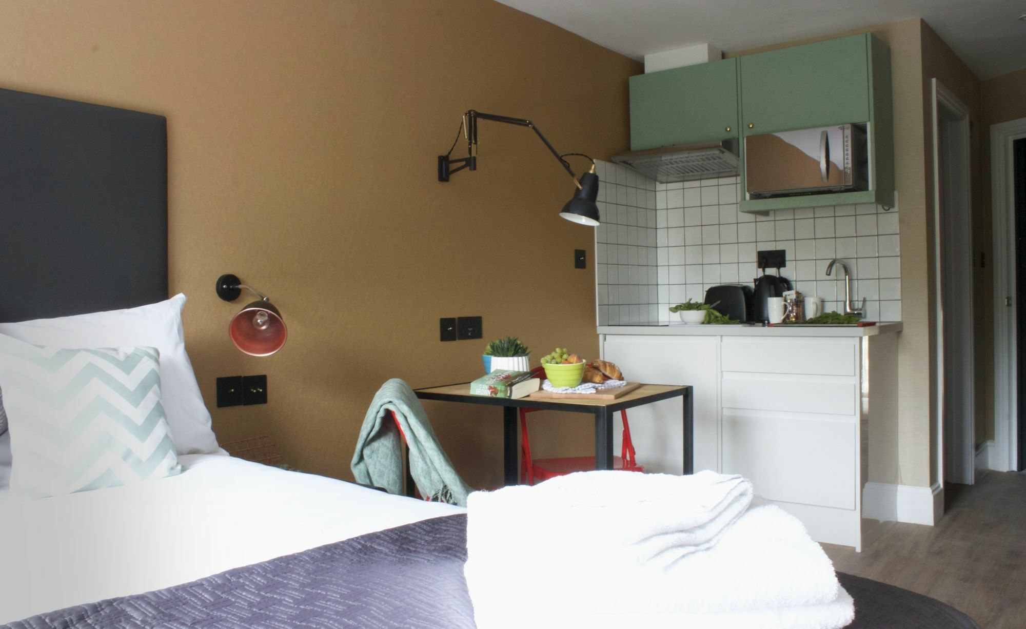 รูม 2 แฮมเมอร์สมิธ Aparthotel ลอนดอน ภายนอก รูปภาพ